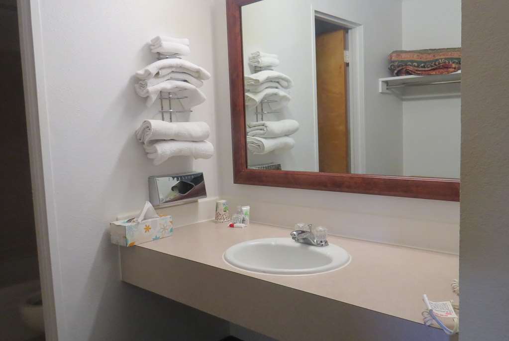 Travelodge by Wyndham Stratton - photo 16