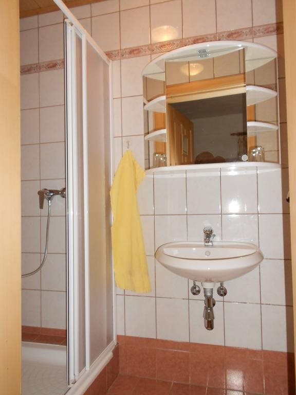 Weingut Gastezimmer Zum Schwalbennest — Herrnbaumgarten