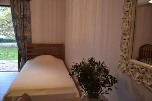 Platanus Gardenhouse — 4-Star Luxury Hotel in Anavyssos, Greece