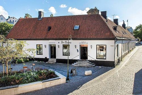 Villa S:t Hans — 4-Star Luxury Hotel in Visby, Sweden