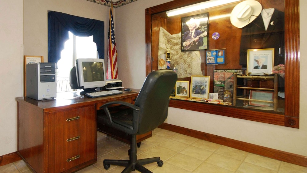 Beaver Dam Inn - photo 19