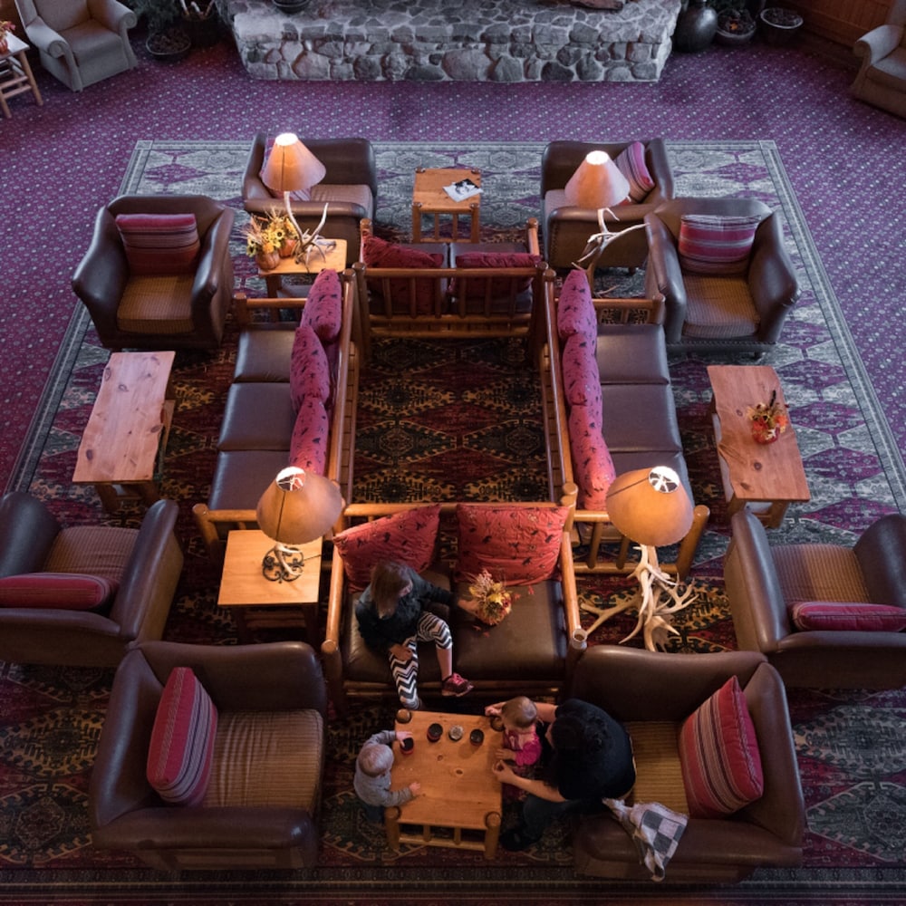 Spearfish Canyon Lodge - photo 3