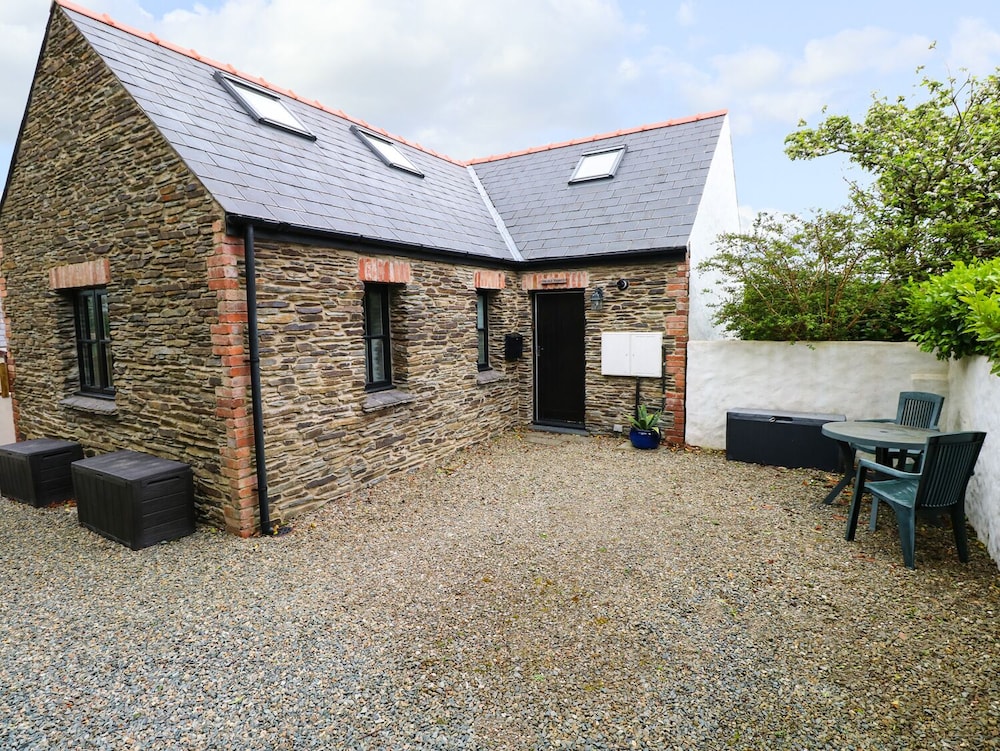 The Old Stables — hotel in Fishguard