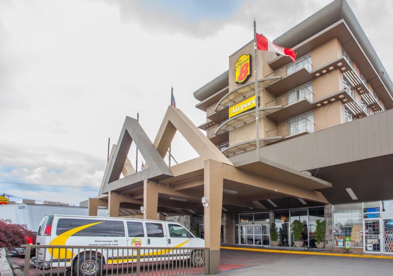 Super 8 Vancouver in Vancouver, Canada