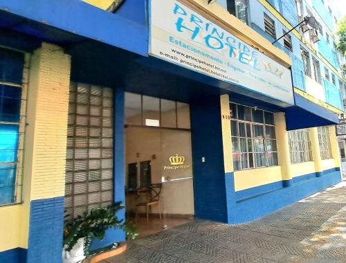 Príncipe Hotel Maringá in Maringa, Brasil