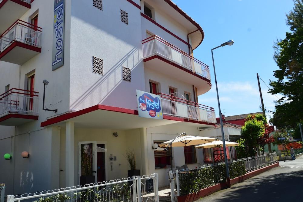 Hotel Ibiza - last minute hotel in Riccione