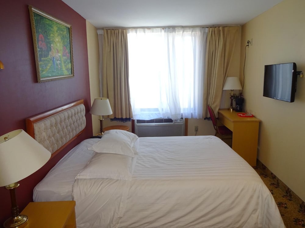 Flushing Hotel - photo 23