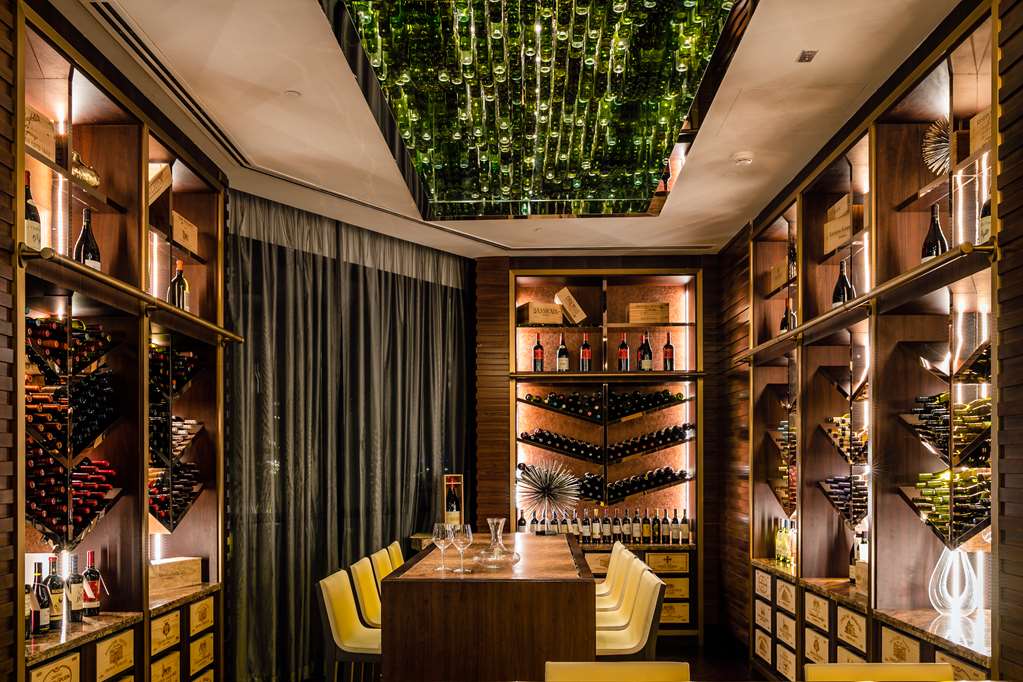 מזון ומשקאות