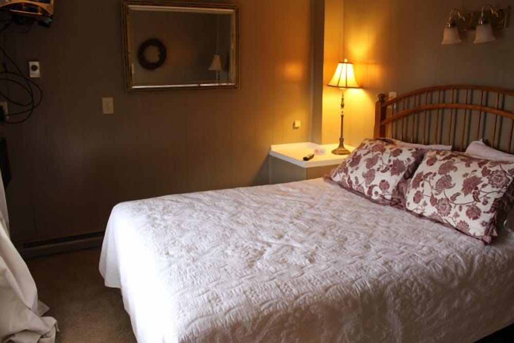 Cliff Dwellers Inn - photo 29