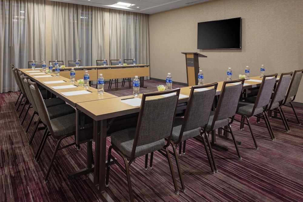 Courtyard by Marriott Cincinnati Mason - photo 17