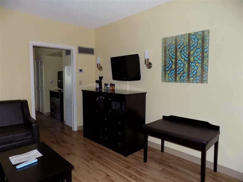 Best Western Plus Deerfield Beach Hotel & Suites - photo 19