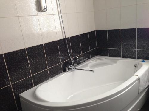 Royal Hotel - last minute hotel in Kharkiv