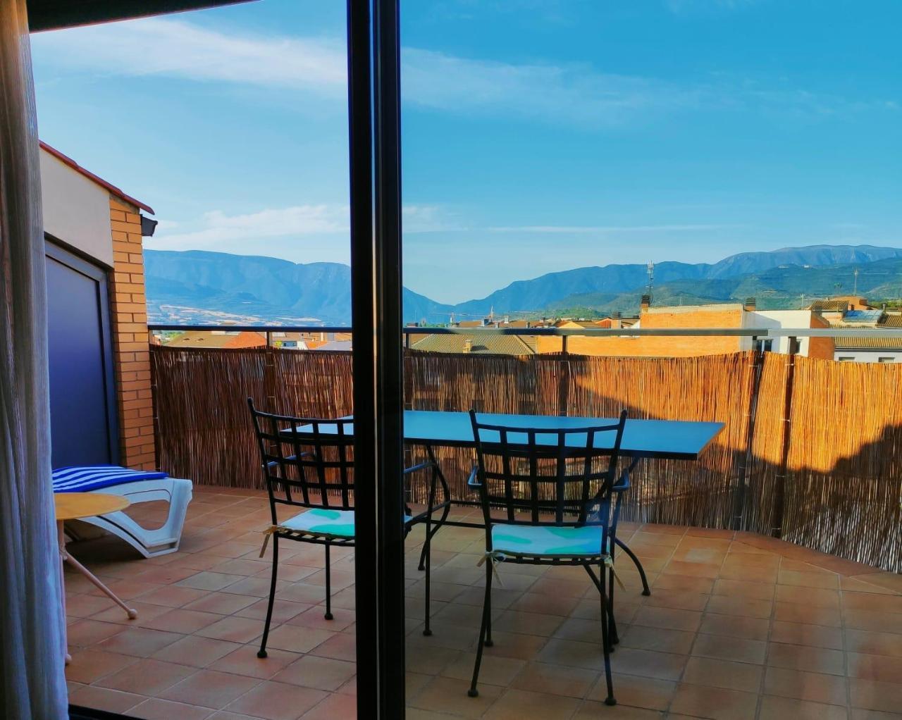 Acogedor Atico Duplex En Tremp — Tremp