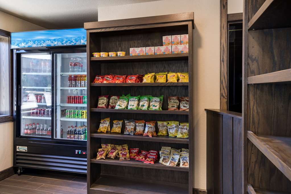 Best Western Golden Spike Inn & Suites - photo 39