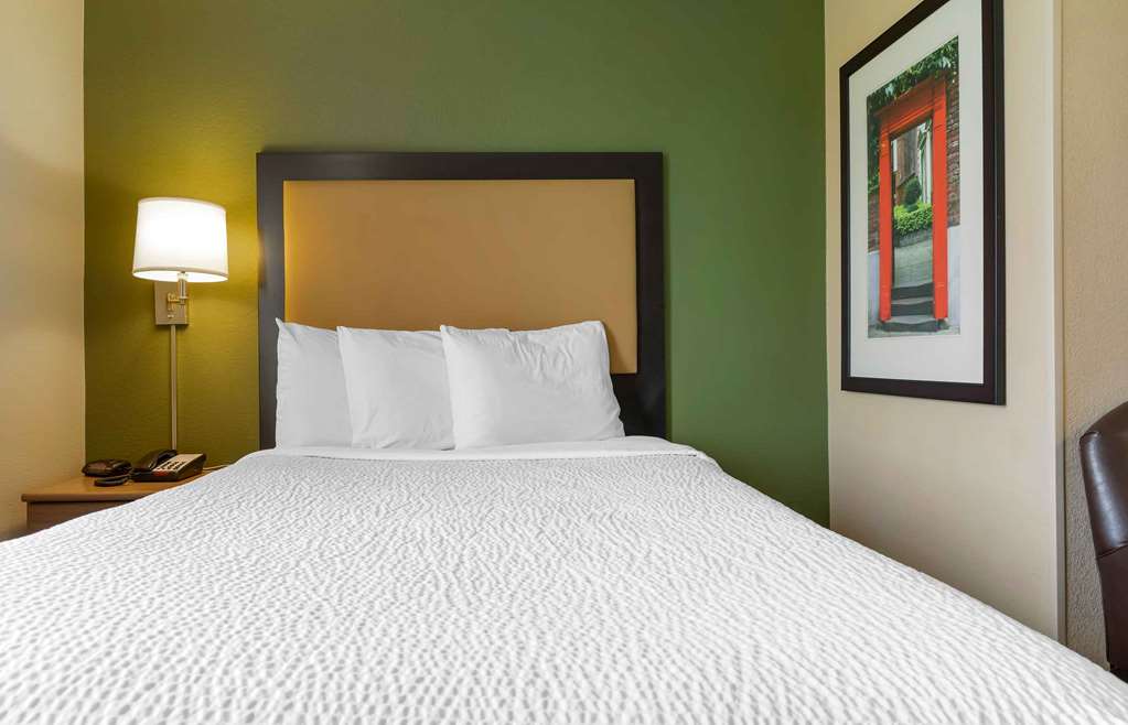Extended Stay America Select Suites Austin Round Rock North - photo 8