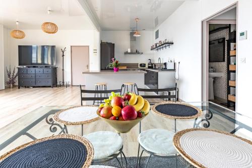 Le Faubourg Saint Martin Senlis — hotel in Senlis