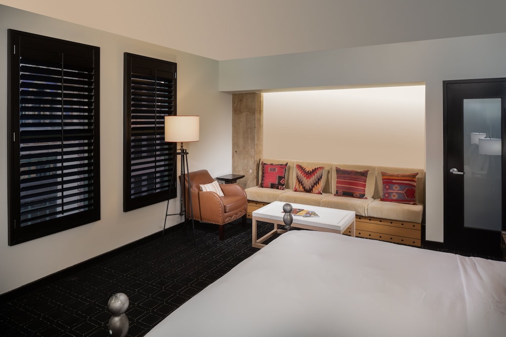 Hotel Valencia Riverwalk - photo 26