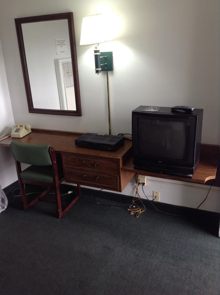 Plaza Inn Great Falls - photo 15