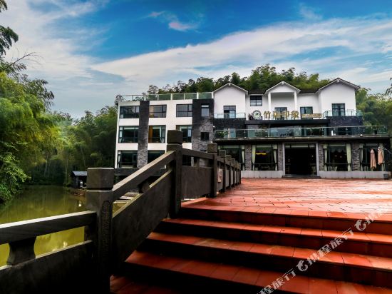 Zhuhai Impression Hotel in Changning, People's Republic of China