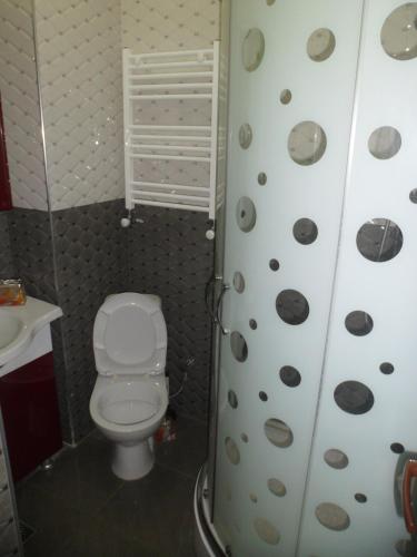 Tamar's Apartment