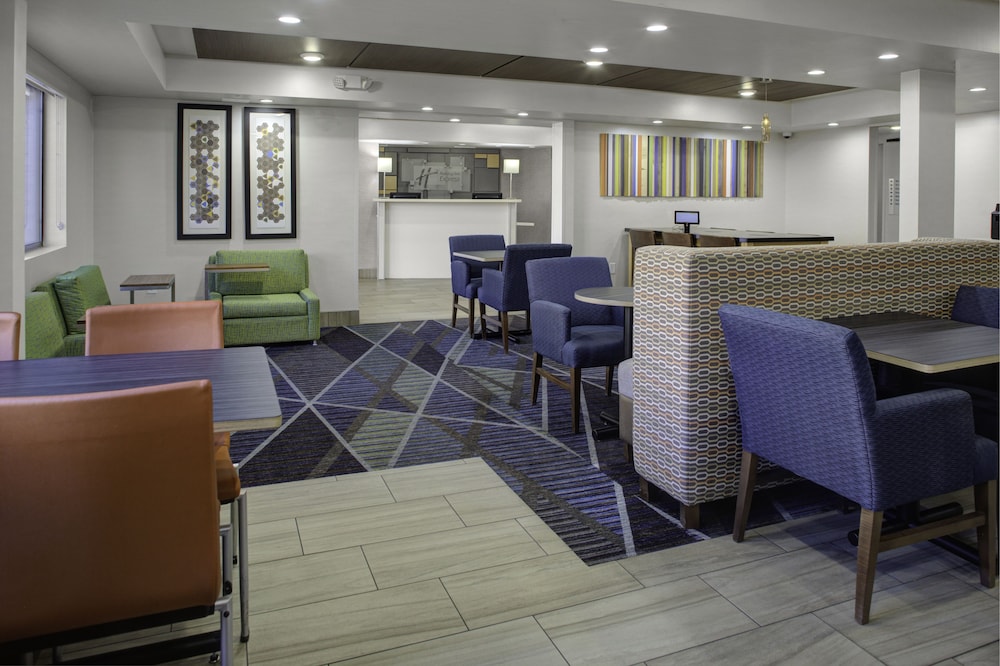Holiday Inn Express Sedona by IHG - photo 30