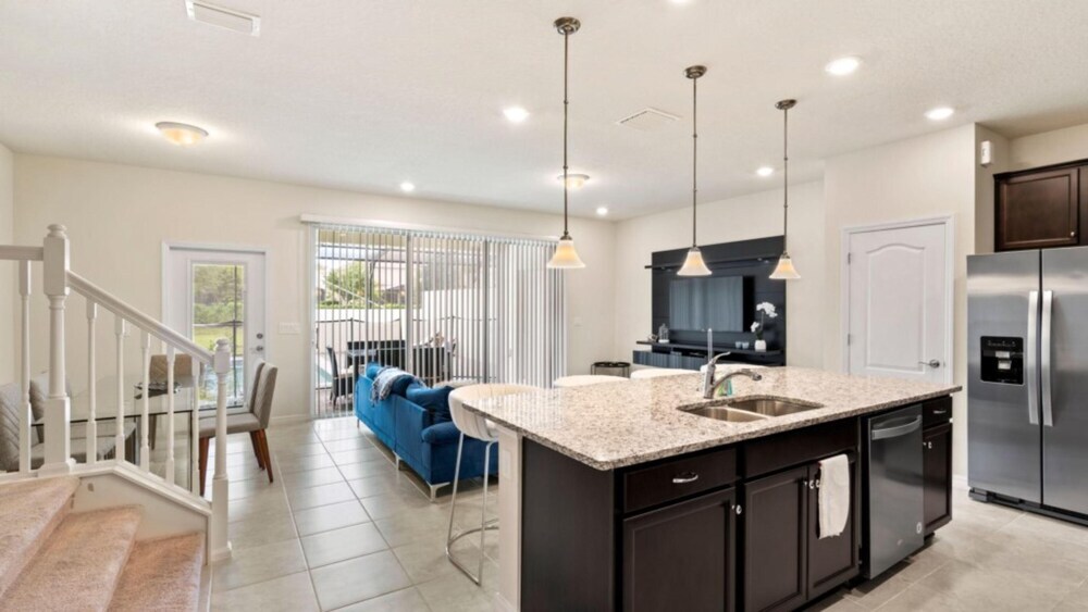 Luxury Townhome Private pool @Solterra nearDisney - photo 4