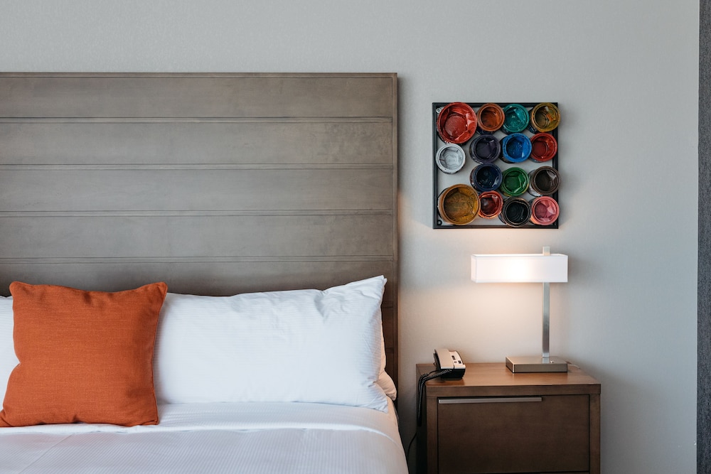Revel Hotel Des Moines Urbandale Tapestry Collection by Hilton - photo 39