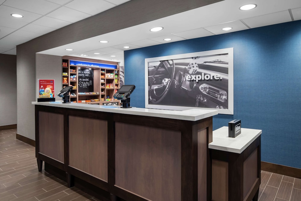 Hampton Inn Sikeston - photo 5