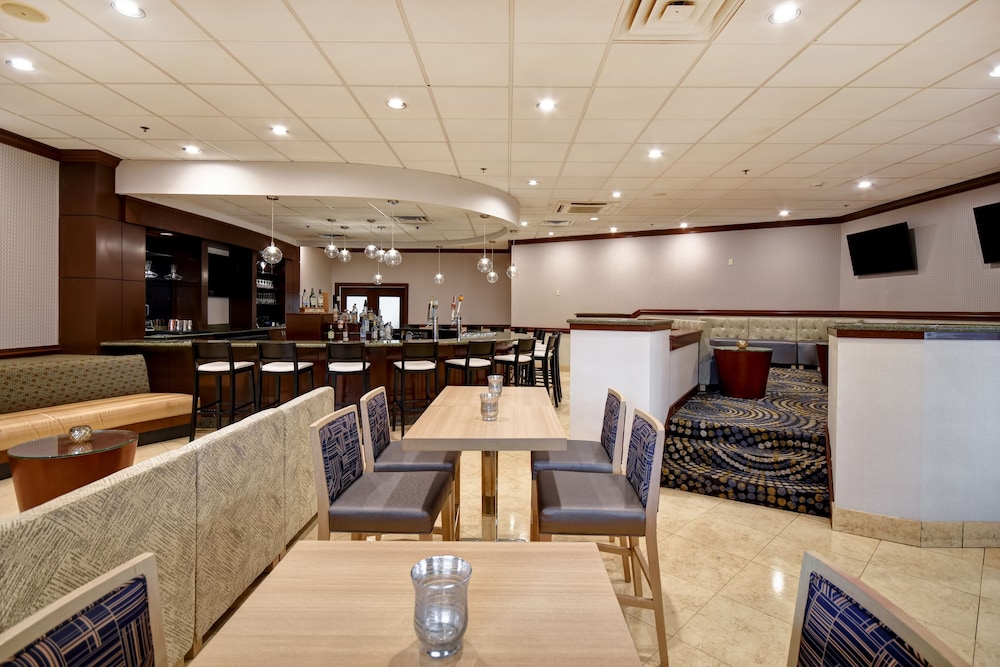 DoubleTree By Hilton Hotel Augusta - photo 42