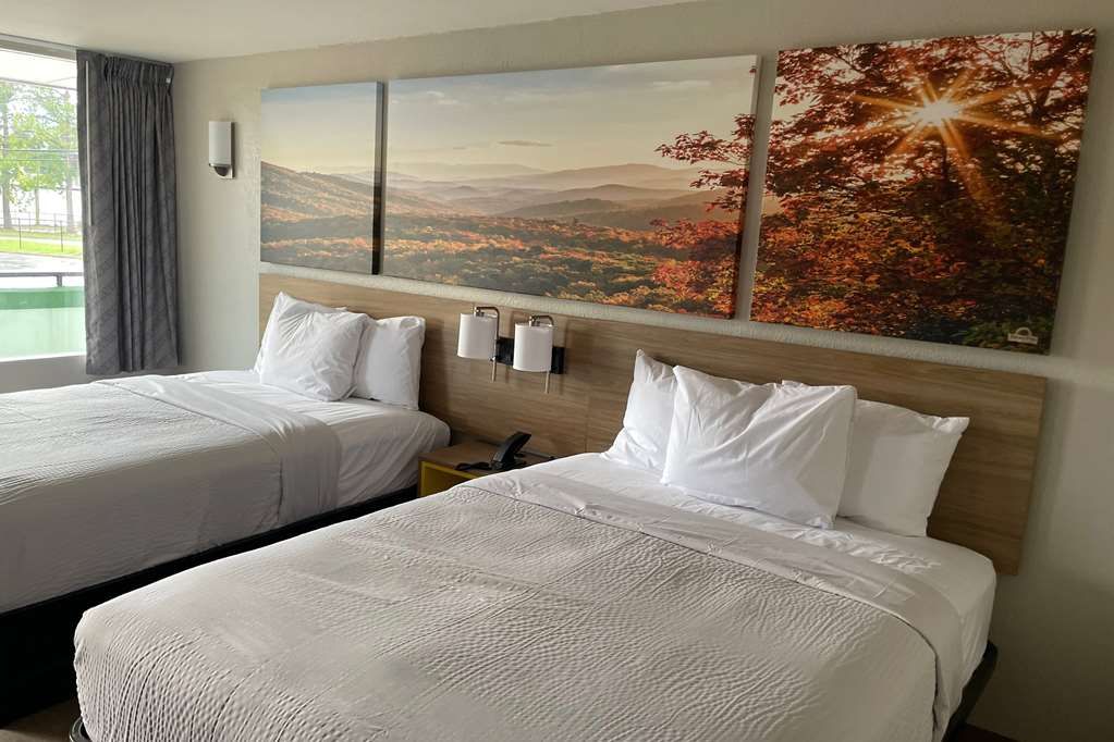 Days Inn by Wyndham Montgomery I 85 - photo 2