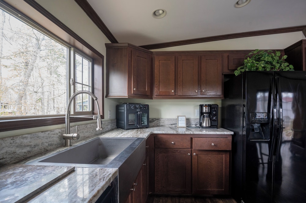 Swan Lake Resort Rentals - photo 88
