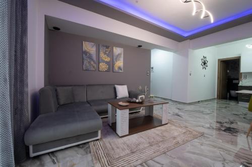 Thessaloniki Luxe Suite Achilles' Private Getaway — 4-Star Luxury Hotel in Thessaloniki, Greece