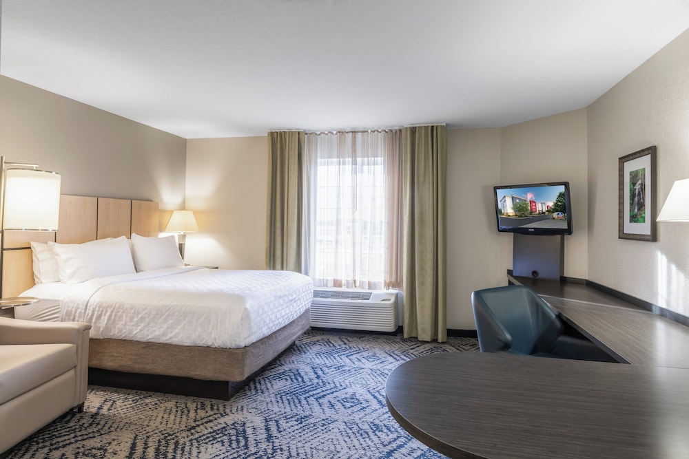 Candlewood Suites Greenville by IHG - photo 15