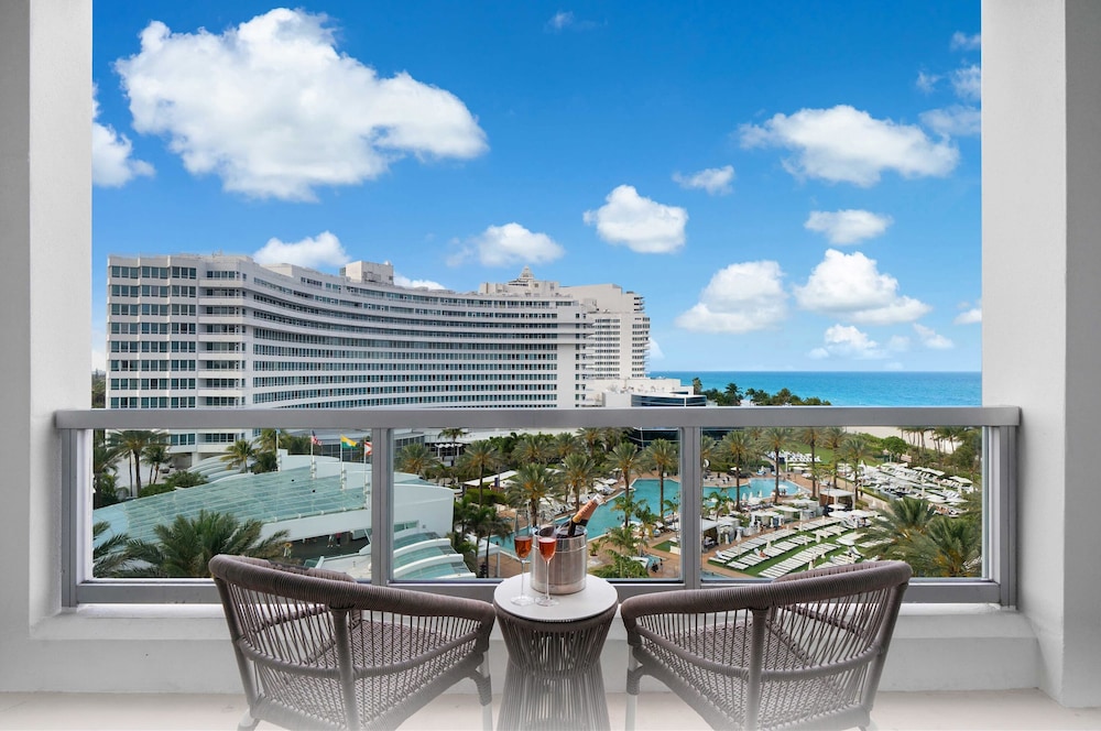 Fontainebleau Miami Beach Private Luxury Suites - photo 510
