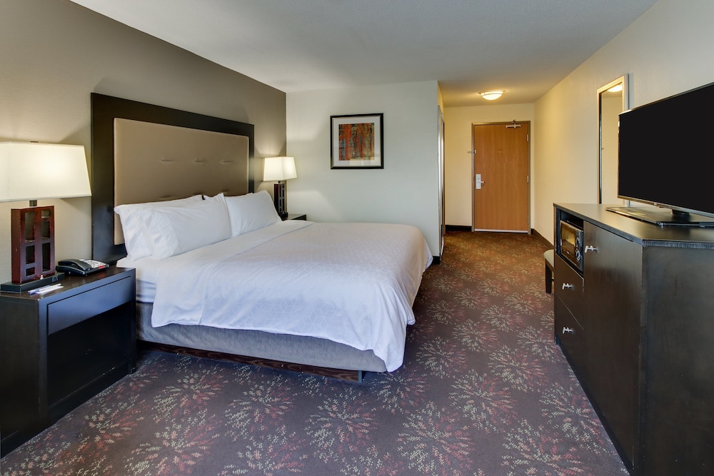 Holiday Inn Express Hotel & Suites Lancaster Lititz by IHG - photo 18