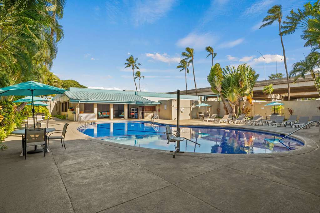 Airport Honolulu Hotel Trademark Collection by Wyndham - photo 18