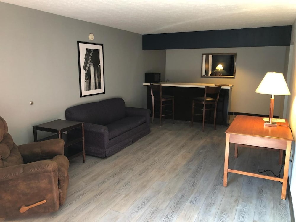 Springfield Inn TN - photo 21