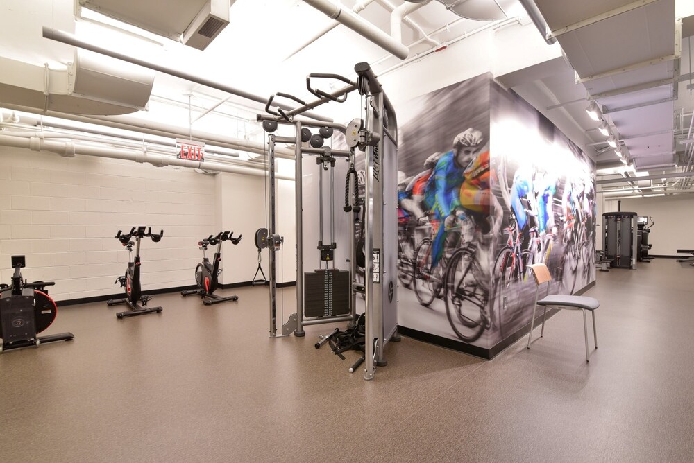 Global Luxury Suites At Emerson Place - photo 33
