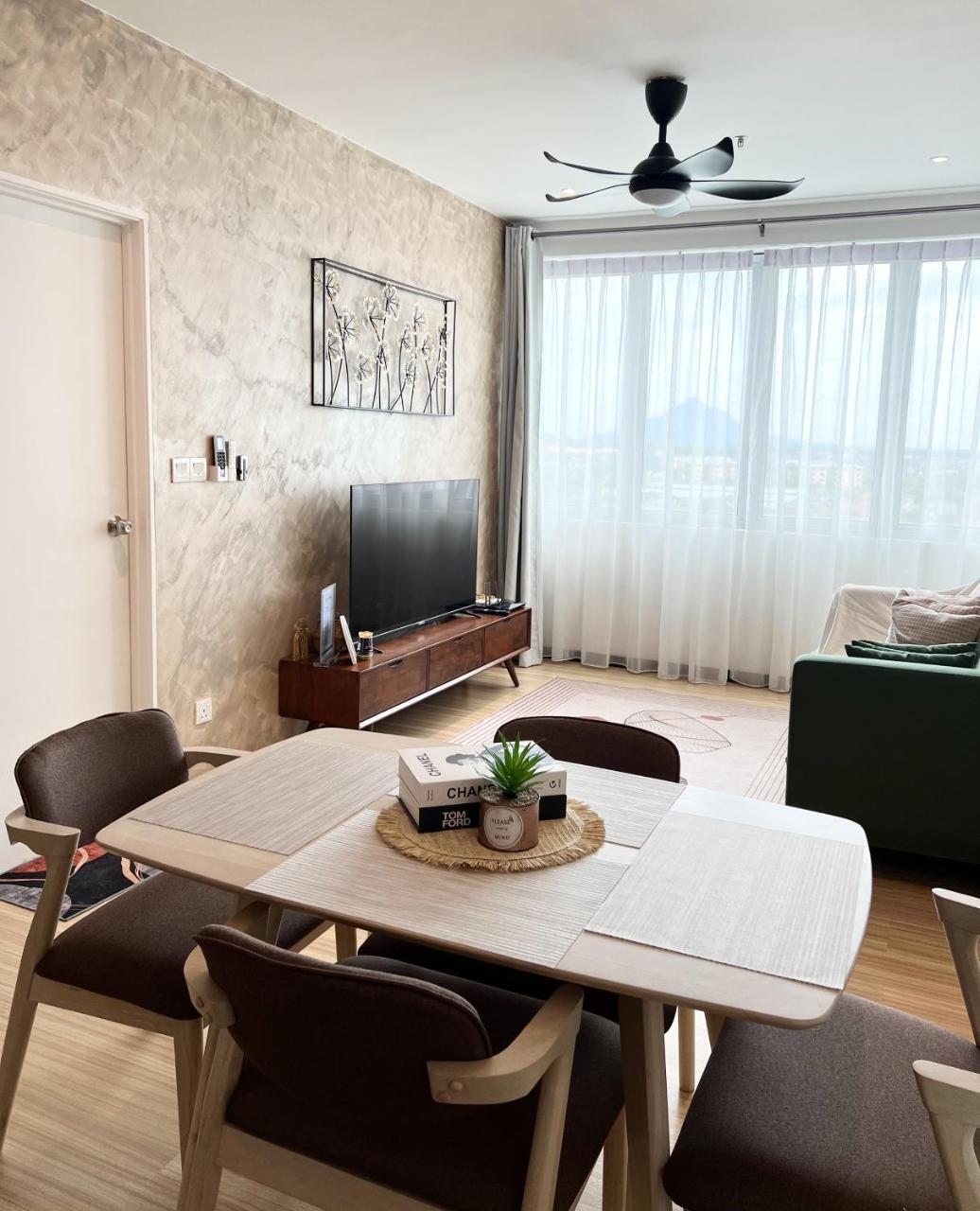 Ayyash Condominium City View at Metrocity — 4-Star Luxury Hotel in Kuching, Malaysia