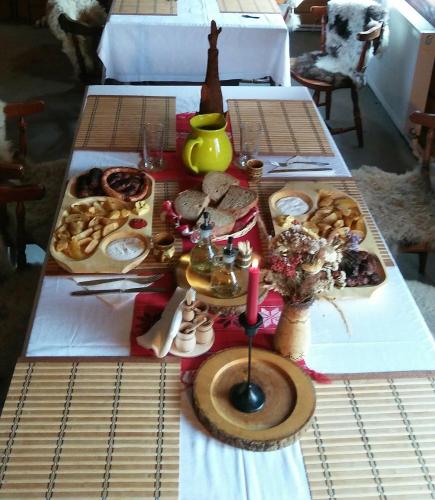 Cabana Soarelui Retezat — hotel in Nucsoara