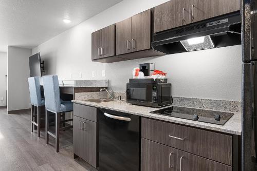 Riverstone Suites Chippewa Falls - photo 37