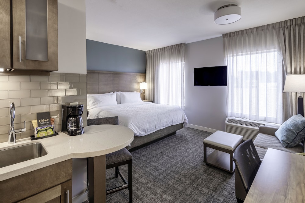 Staybridge Suites Montgomery Downtown by IHG - photo 12