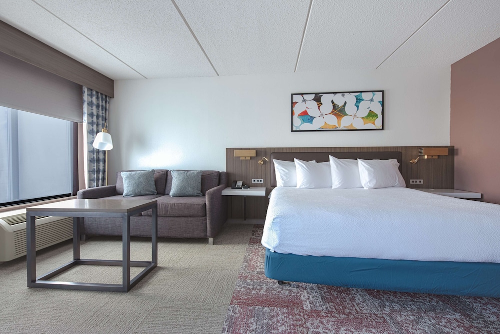 Hilton Garden Inn Newport News - photo 12
