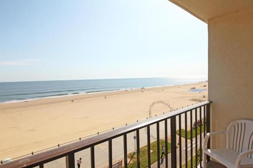 Barclay Towers - last minute hotel in Virginia Beach