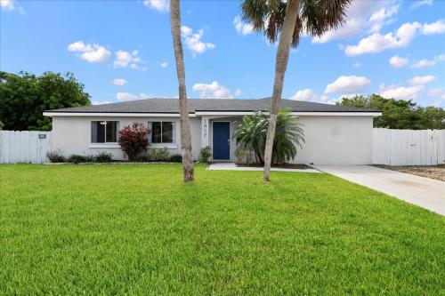 Splash Oasis 4Br 2Ba Heated Pool Bbq — Port Saint Lucie — photo 2