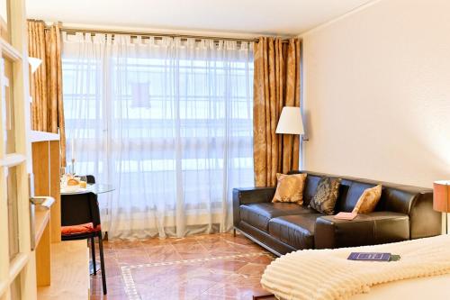 Elegant Et Bien Situe Votre Havre de Paix a Paris - carbon neutral hotel in Paris