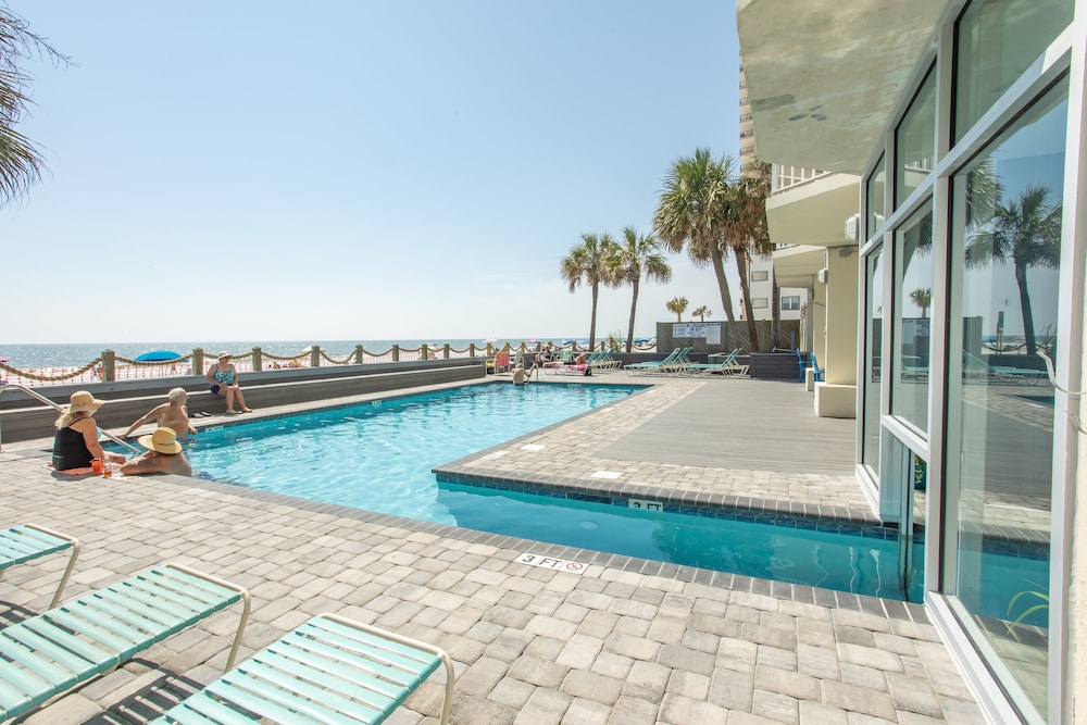 0712 Waters Edge Resort 3 Bedroom Condo by RedAwning - photo 39