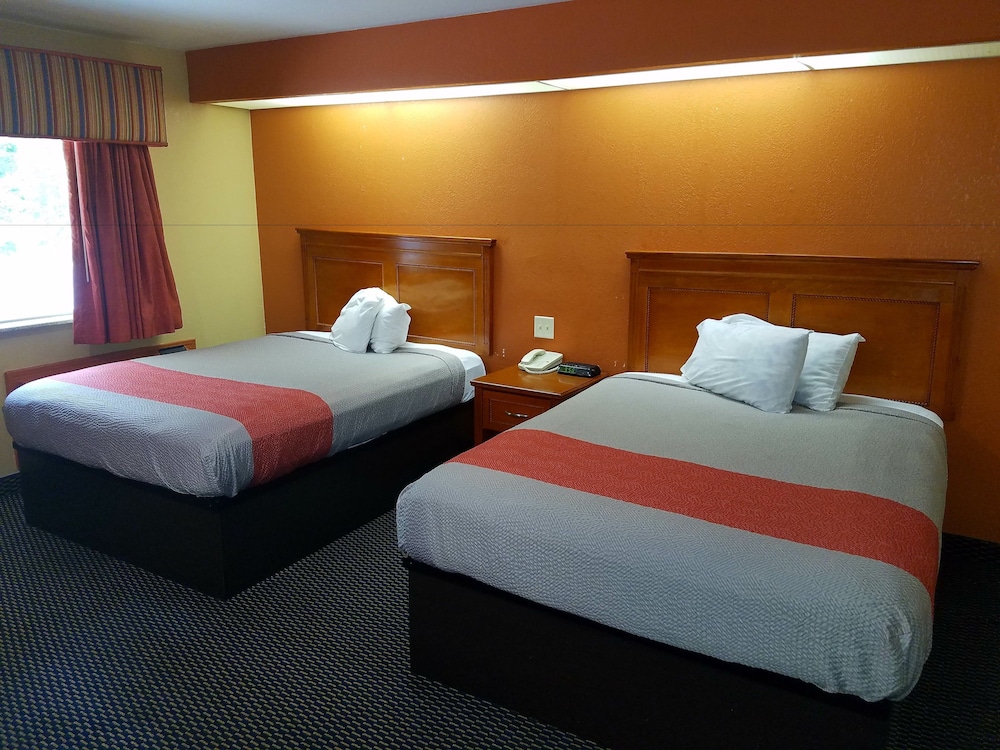 Holiday Terrace Motel - photo 7