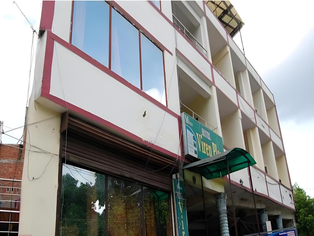 Hotel Viren Plaza