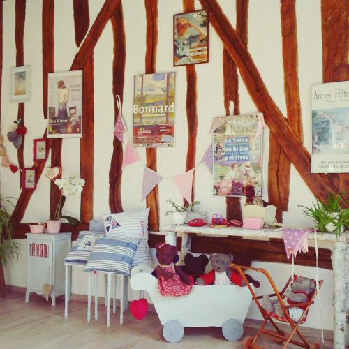 Forest Farm - carbon neutral hotel in Vernon